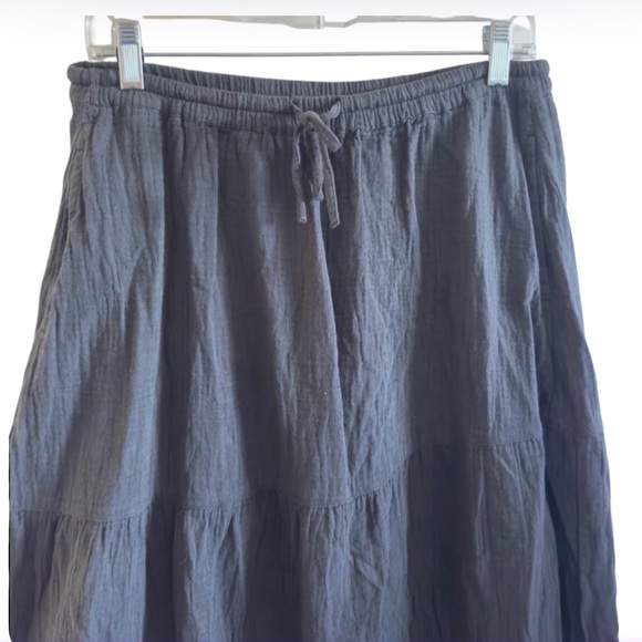 Pact Organic Cotton Coastal Double Gauze Tiered Maxi Skirt Medium Charcoal Gray - Picture 6 of 8